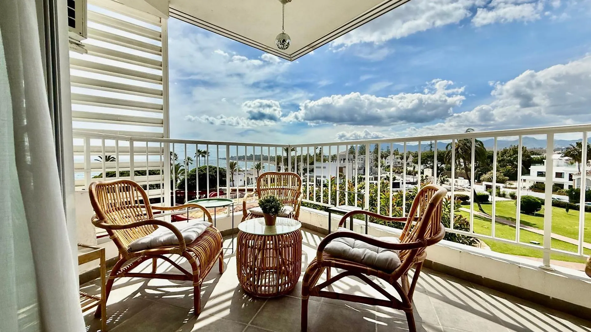 Ocean Living Puerto Banus - Eaw Homes Marbella Spagna